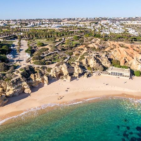 Beach Praia - Sleep 5 - Pool - Free Wi-Fi - Air Con Albufeira Bagian luar foto