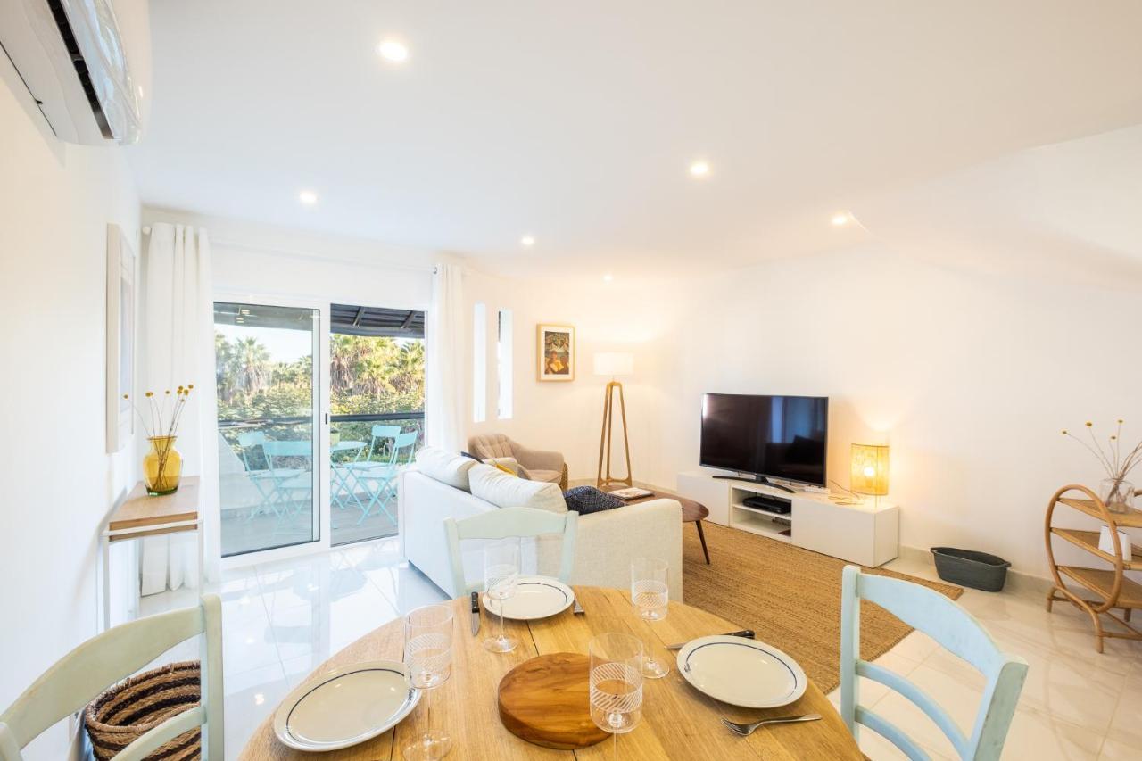 Beach Praia - Sleep 5 - Pool - Free Wi-Fi - Air Con Albufeira Bagian luar foto