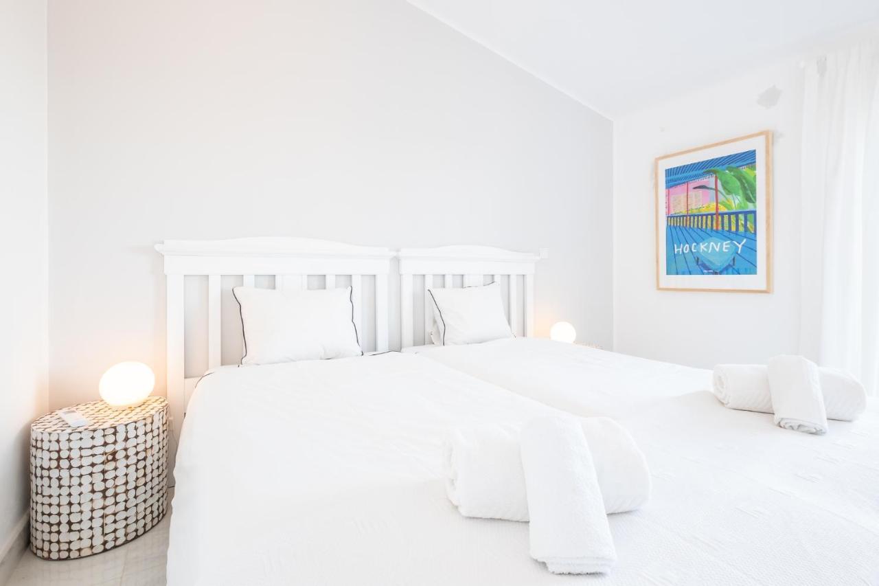 Beach Praia - Sleep 5 - Pool - Free Wi-Fi - Air Con Albufeira Bagian luar foto