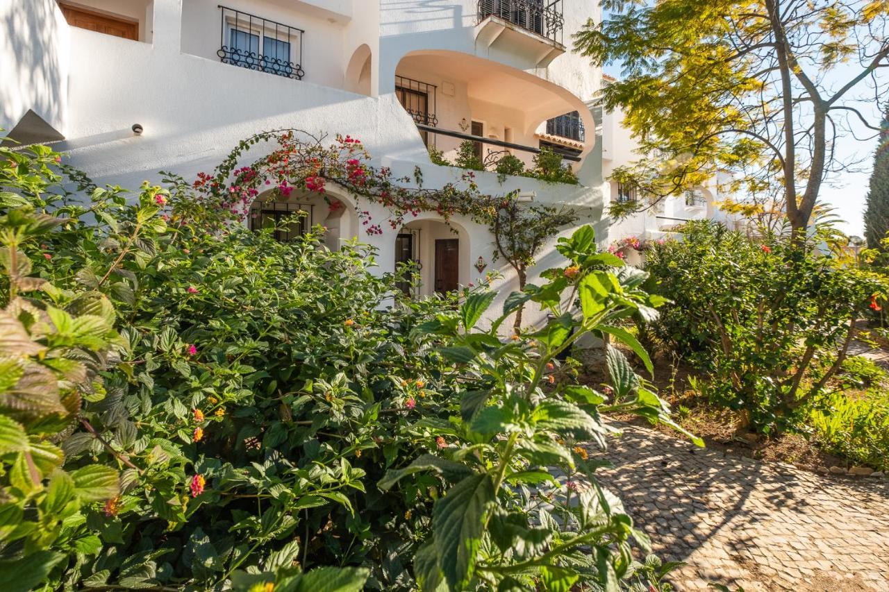 Beach Praia - Sleep 5 - Pool - Free Wi-Fi - Air Con Albufeira Bagian luar foto